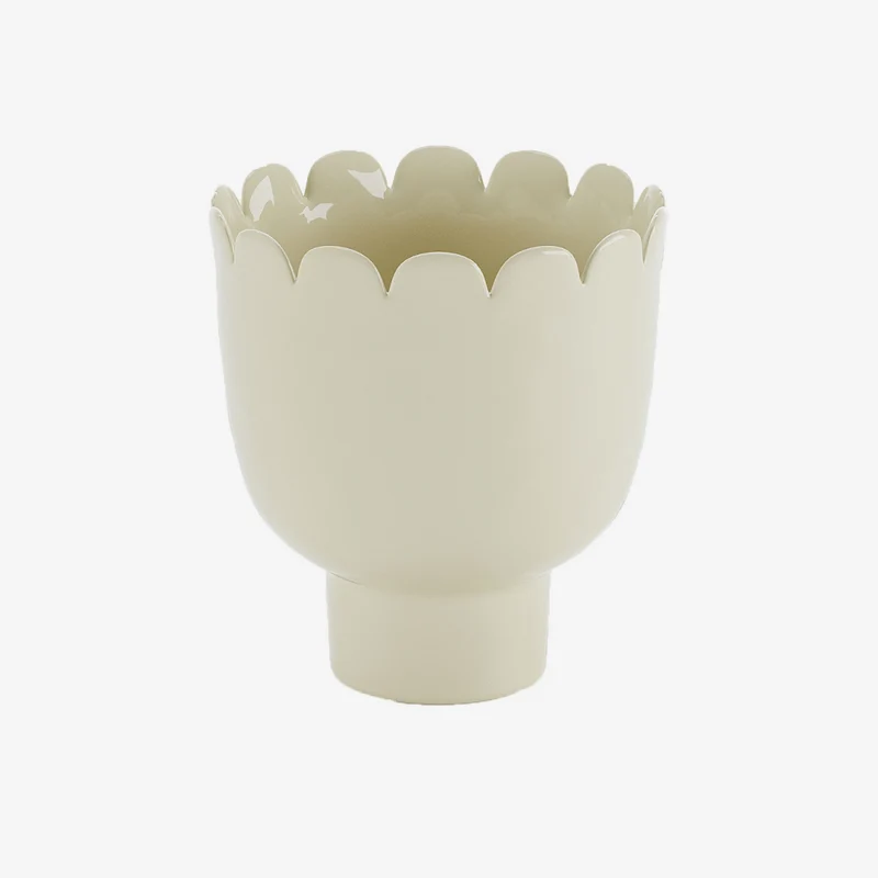 Vase forme tulipe en c ramique cr me Marceau