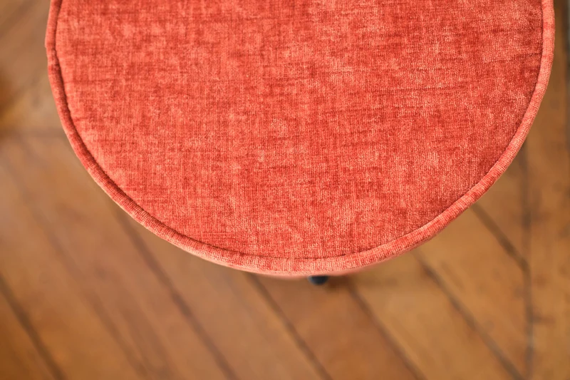 Abel Pouf rond en velours ocre pieds en m tal