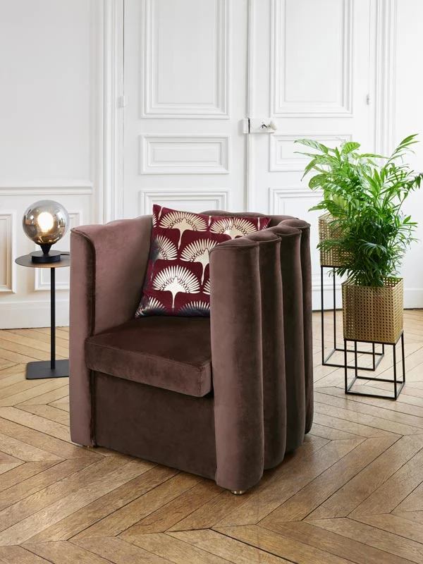 Fauteuil vintage en velours marron