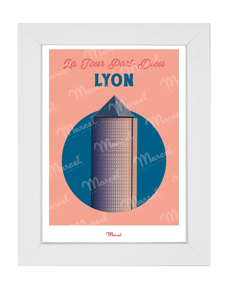 Carte Postale Travel Color LYON "La tour Part-Dieu"