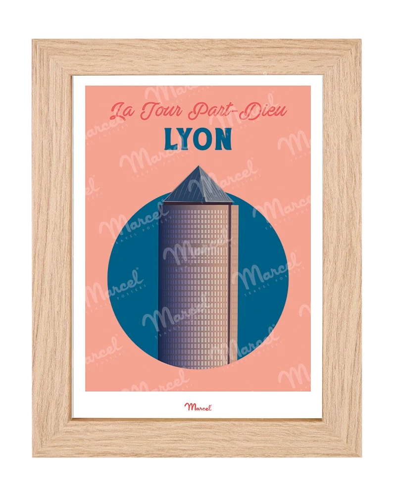 Carte Postale Travel Color LYON "La tour Part-Dieu"