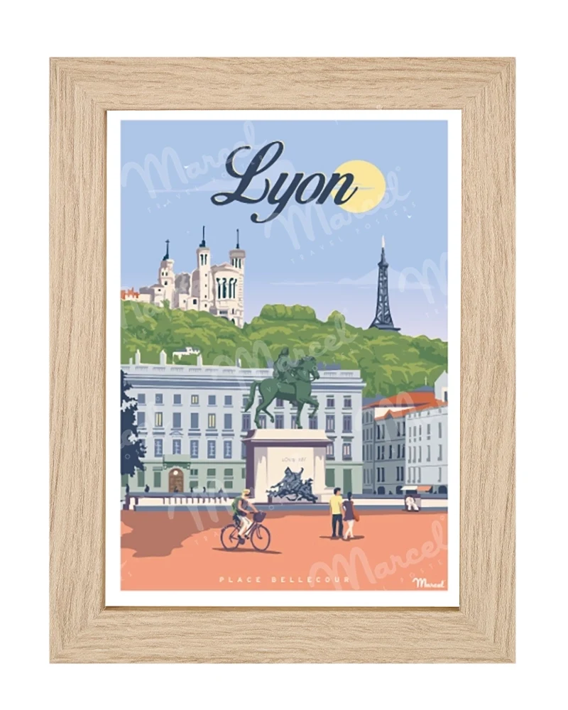 Carte Postale LYON "Place Bellecour"