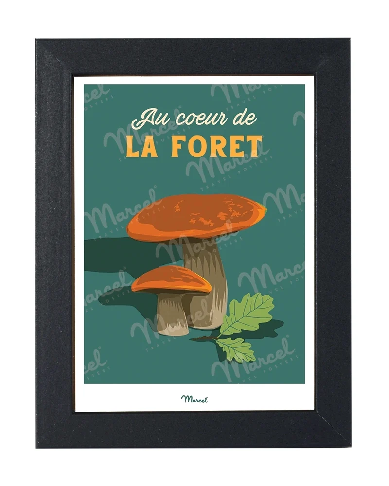 Carte postale Travel Color "Champignon au coeur de la forêt"