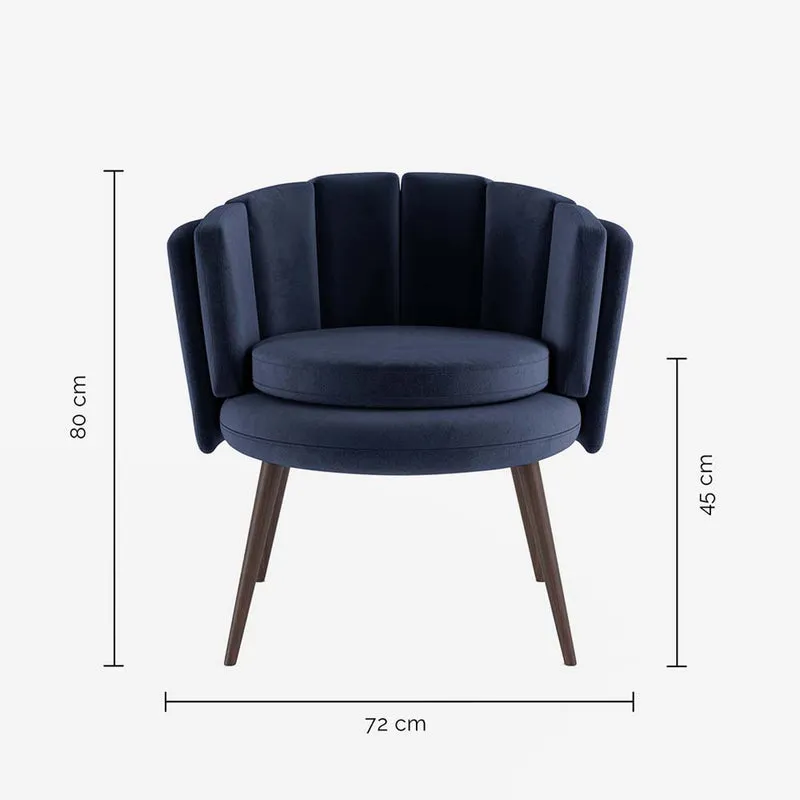 Fauteuil en velours bleu nuit