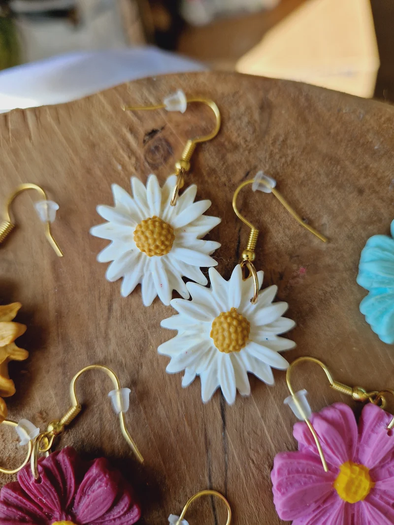 Boucles marguerites.