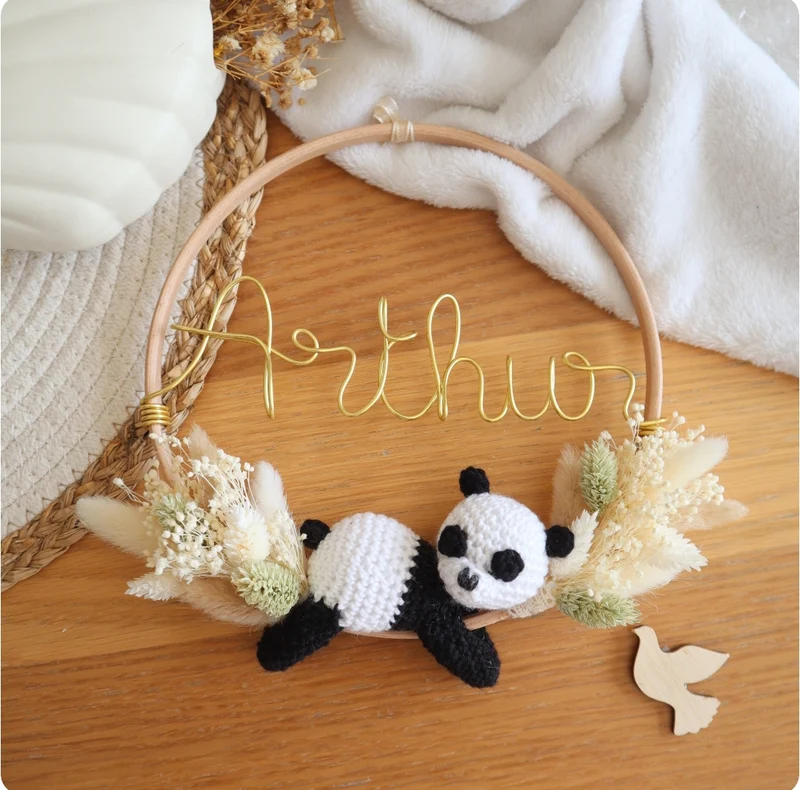 Décoration prénom, animal crochet & fleurs séchées - Envoi sous 6/8 semaines