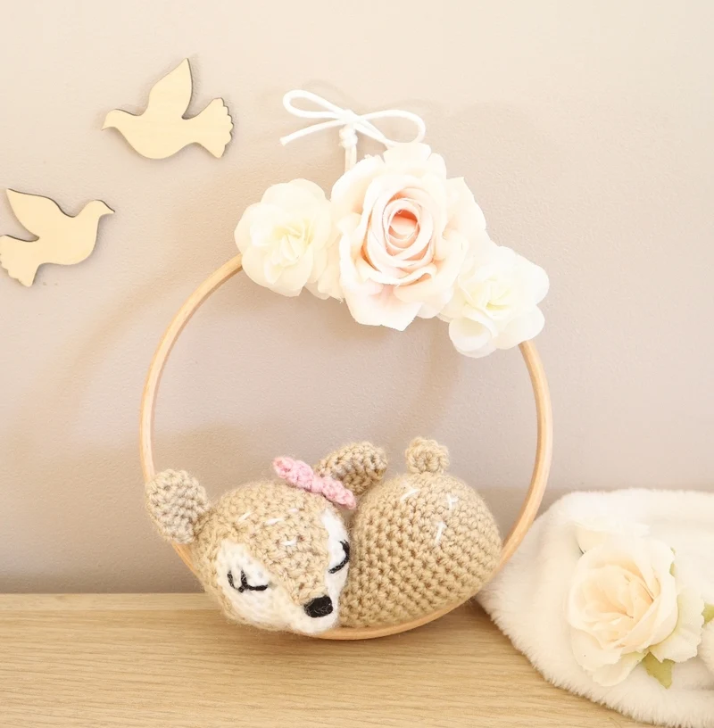 Suspension "Biche - Rose doux " - Taille au choix