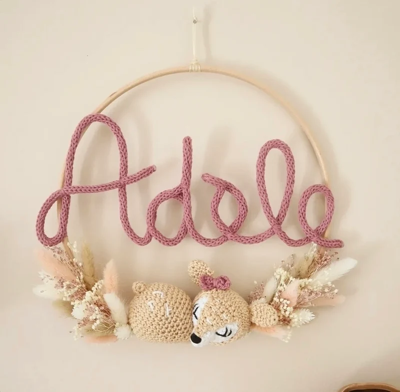 Décoration prénom, animal crochet & fleurs séchées - Grand modèle - Envoi sous 6/8 semaines