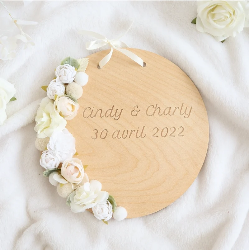 Plaque mariage - Porte-alliances - Fleurs artificielles