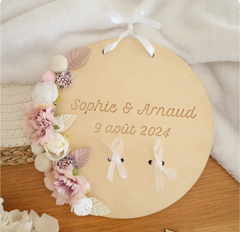 Plaque mariage - Porte-alliances - Fleurs artificielles