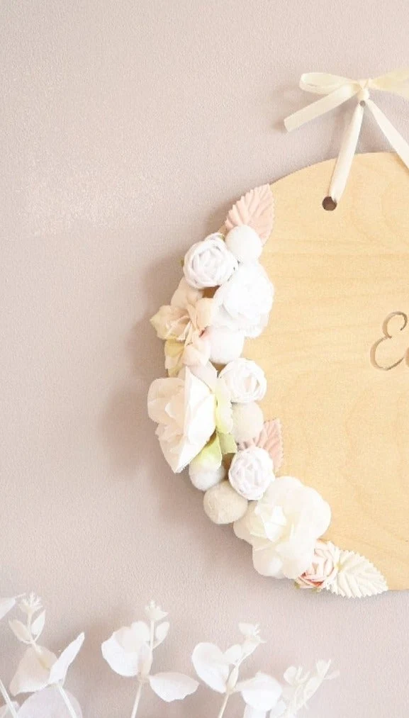 Plaque mariage - Porte-alliances - Fleurs artificielles