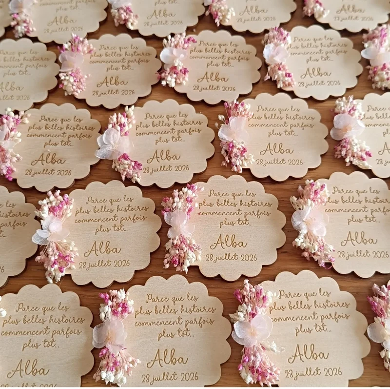 Magnet fleurs séchées forme fleur- à personnaliser - à l'unité ou en lot