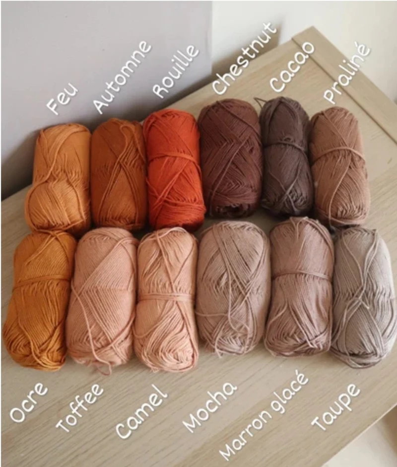Suspension "Baby-Moon" (couleurs au choix)