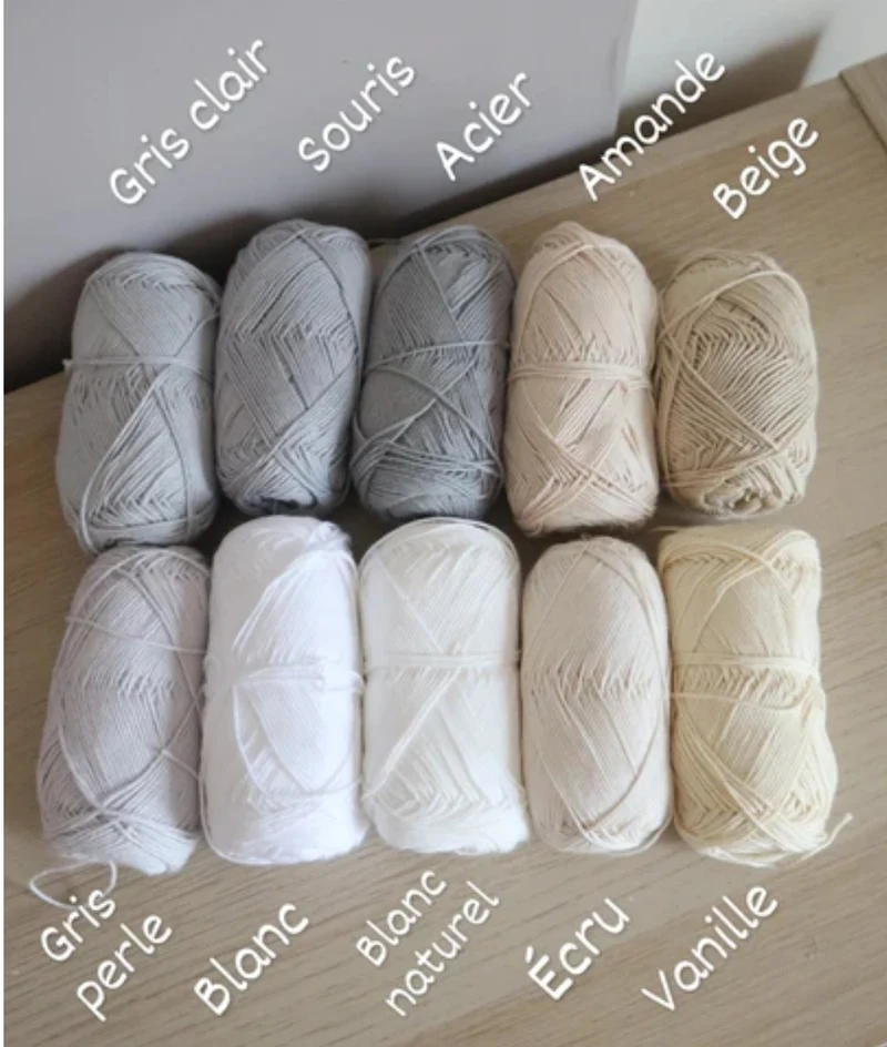 Suspension "Baby-Moon" (couleurs au choix)