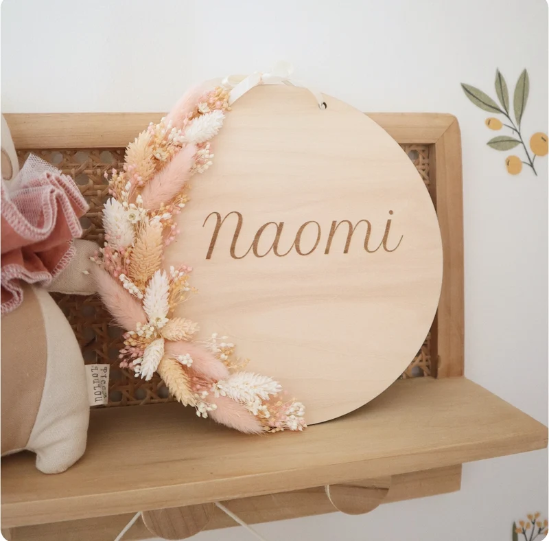 Plaque bois prénom 20cm & fleurs séchées - texte & couleurs à personnaliser
