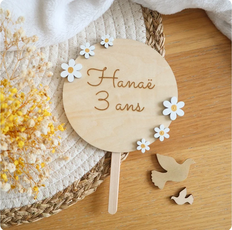 Cake-topper marguerites blanches - A personnaliser