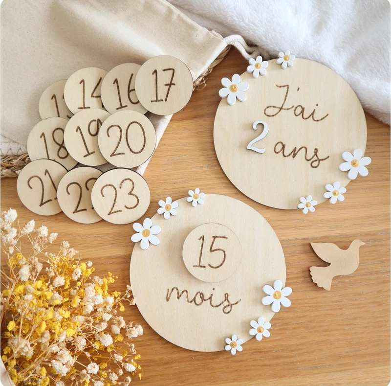 Cartes étapes marguerites évolutives de 1 mois à 2 ans - Blanc - Plusieurs options possibles