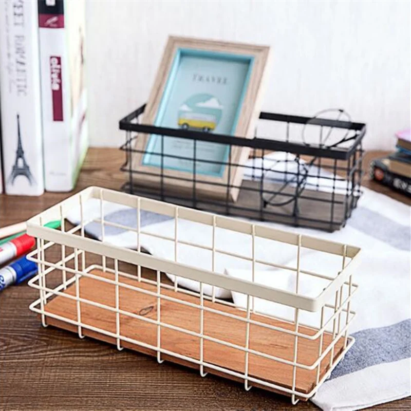 Panier de rangement pratique en fer