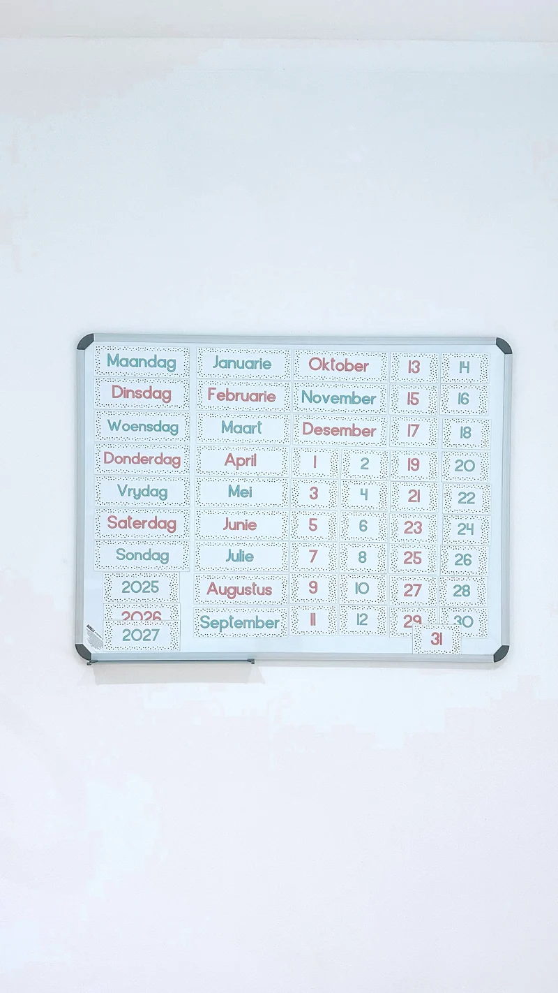 Polka Dot Calendar Magnets