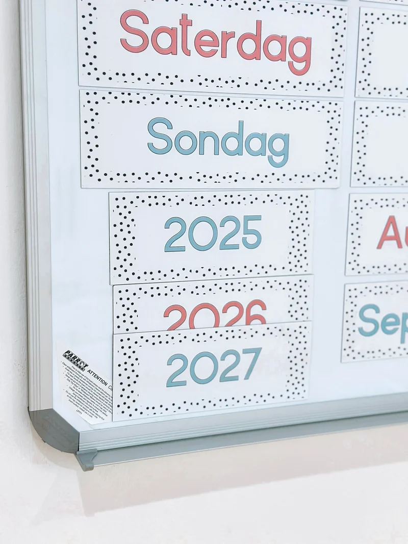 Polka Dot Calendar Magnets