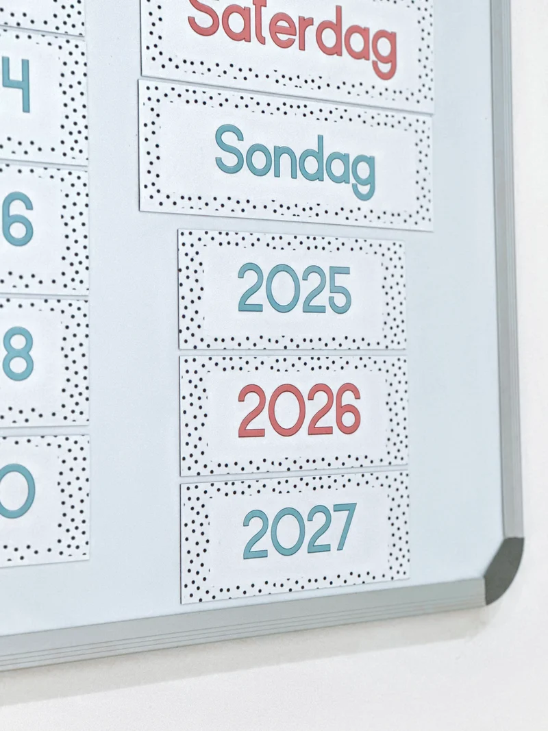 Polka Dot Calendar Magnets
