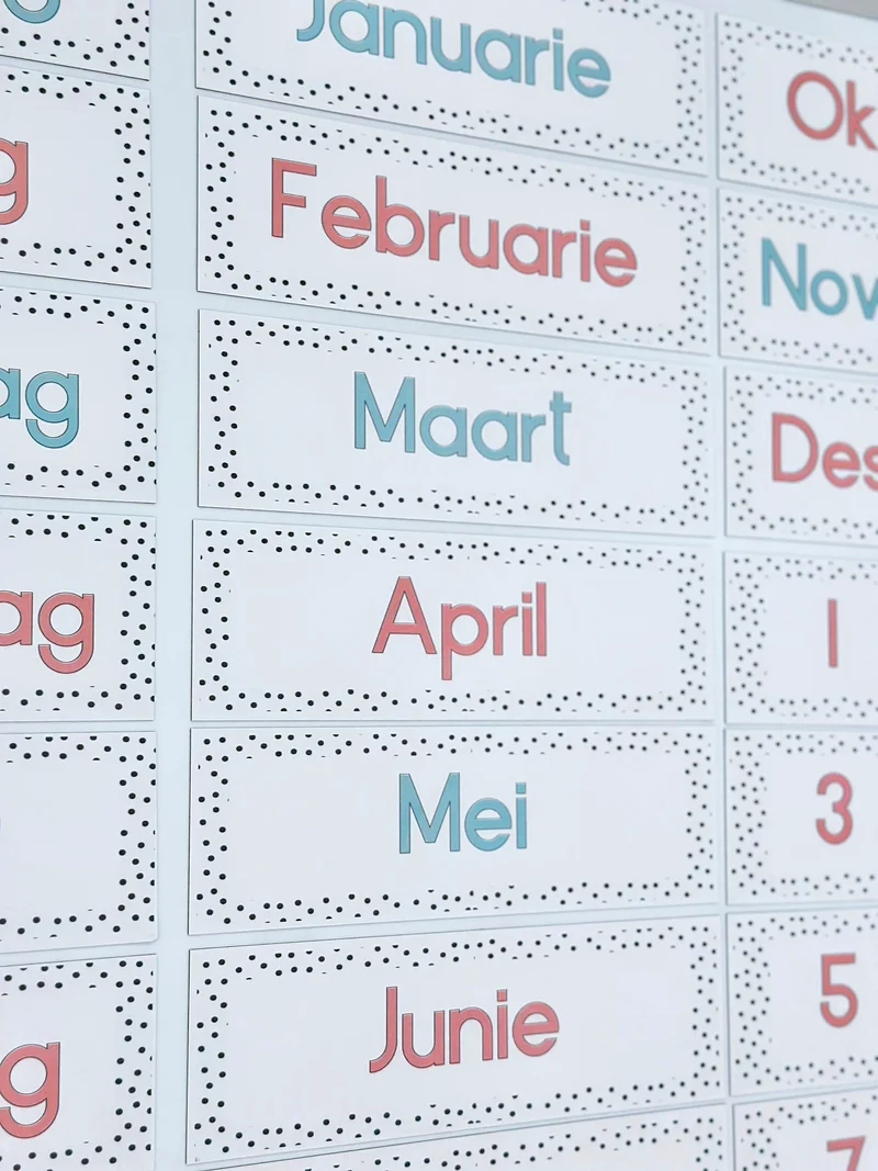 Polka Dot Calendar Magnets
