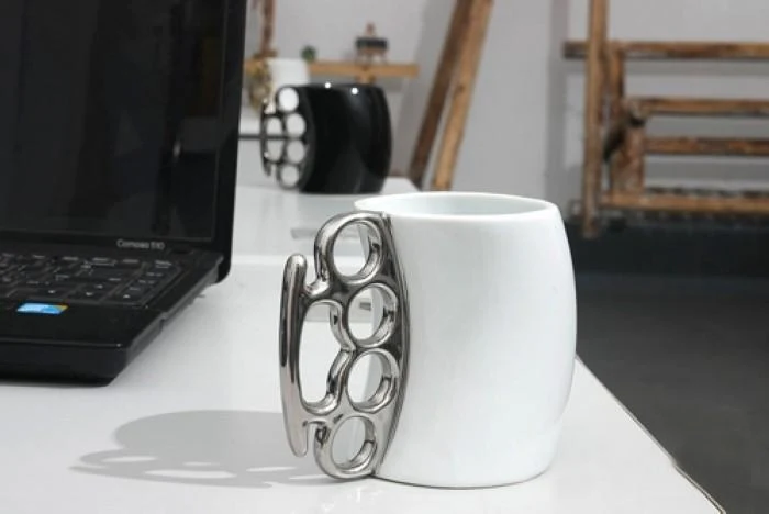 Mug à Poignet Americain