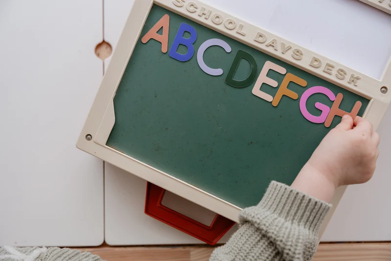 Jeu magnétique - Petites Lettres Capitales