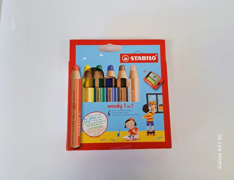 Pochette de 6 STABILO Woody 3 in 1 + 1 taille-crayon