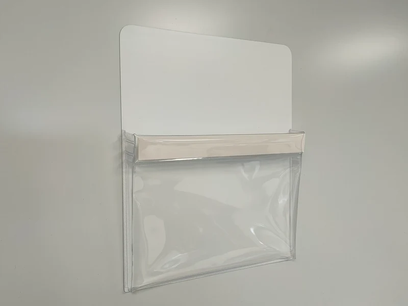 Pochette magnétique à soufflet