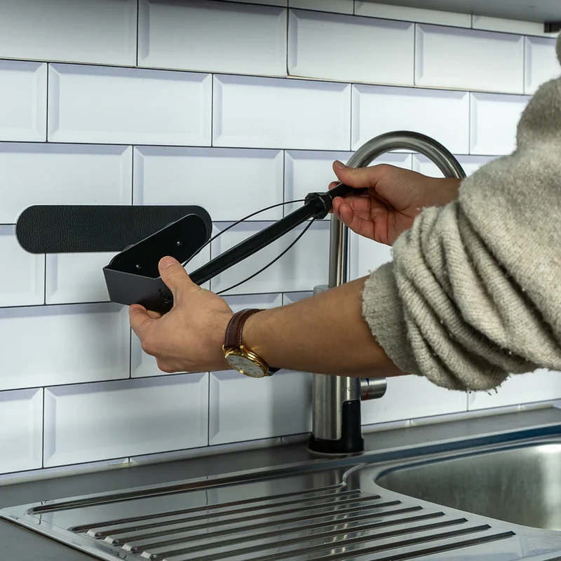 Magnetische keukenrolhouder incl. metalen lat van 16 cm - Silwy
