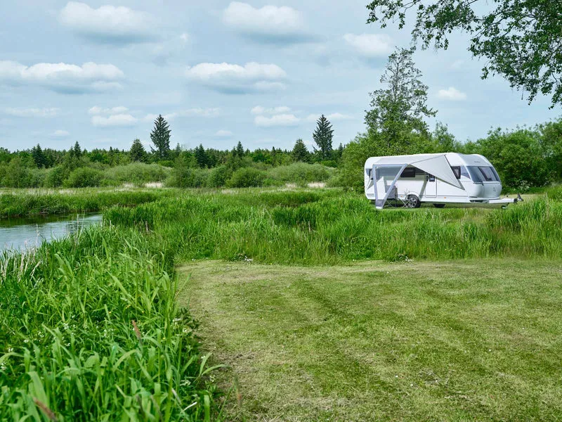 Isabella Air Y opblaasbare luifel voor camper en caravan