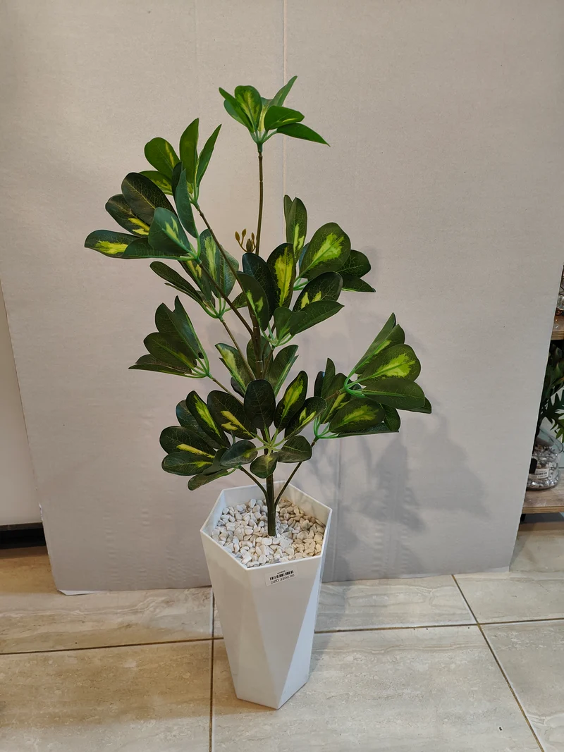 نبتة خضراء اصطناعية في أصيص – 80 سم