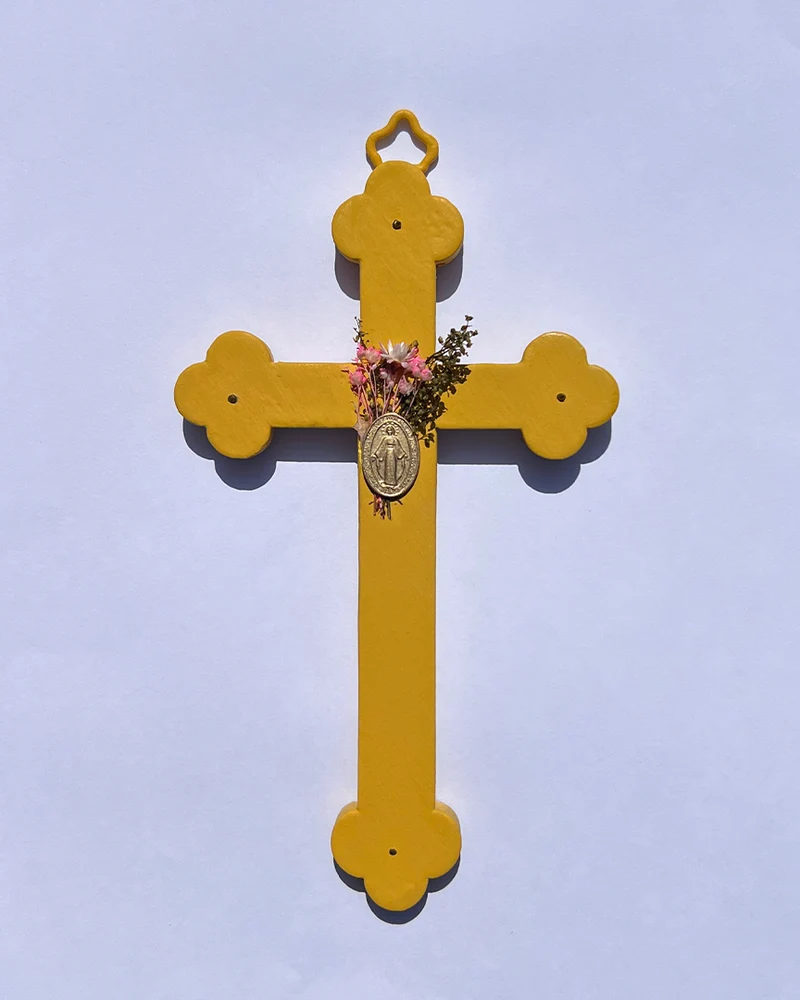 Crucifix fleuri
