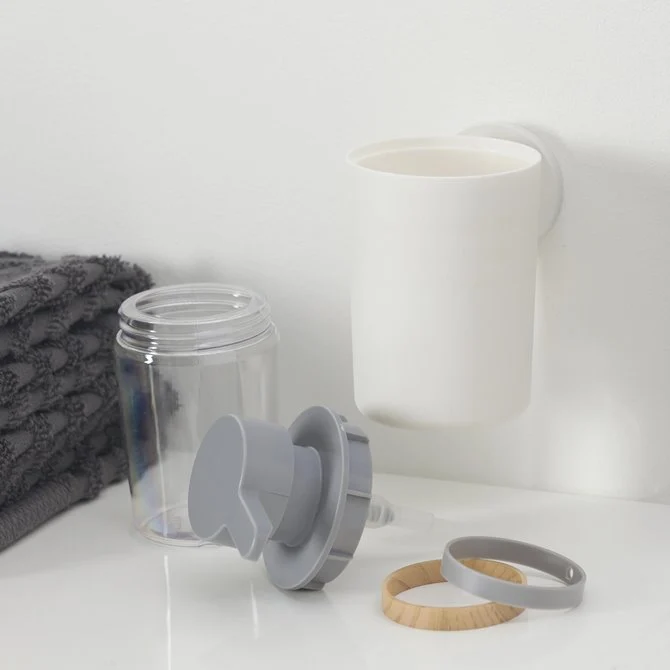 Zeepdispenser van 180 ml te bevestigen met schroeven of lijm Urban - Tiger