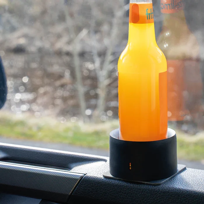 Universele magnetische houder voor blikjes en flessen + pad - Sliwy