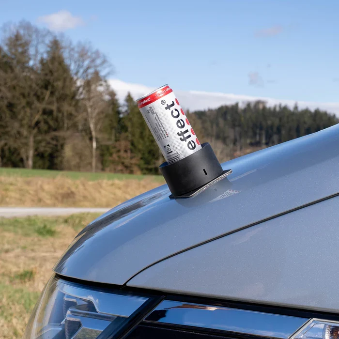 Universele magnetische houder voor blikjes en flessen + pad - Sliwy