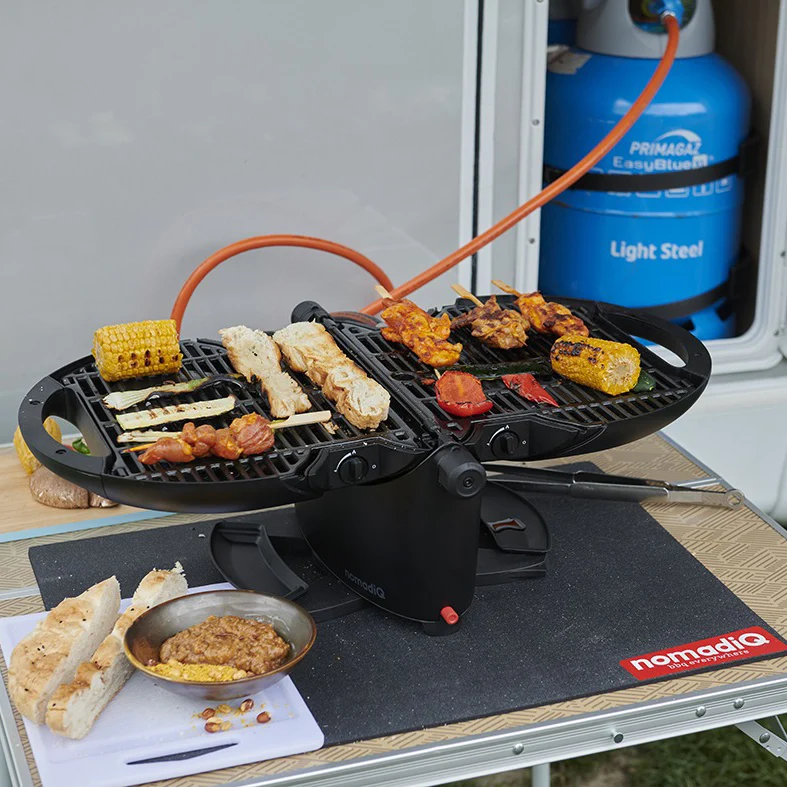 NomadiQ accessoires voor BBQ: grillplaten, gasslangen en schoonmaak