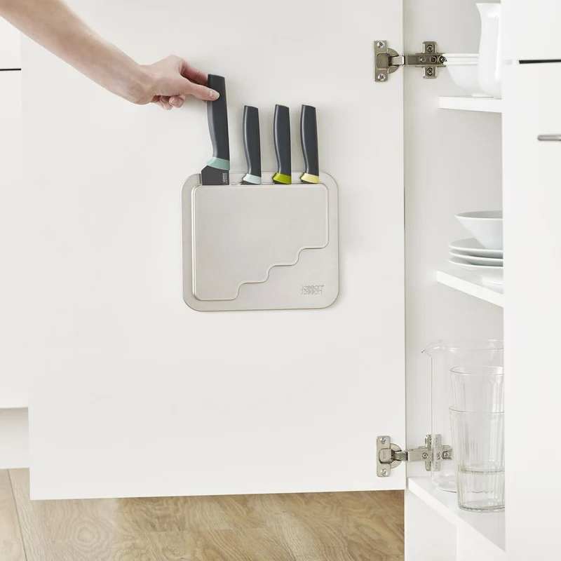 Messenhouder te bevestigen aan keukendeur met 4 Elevate messen - Joseph Joseph
