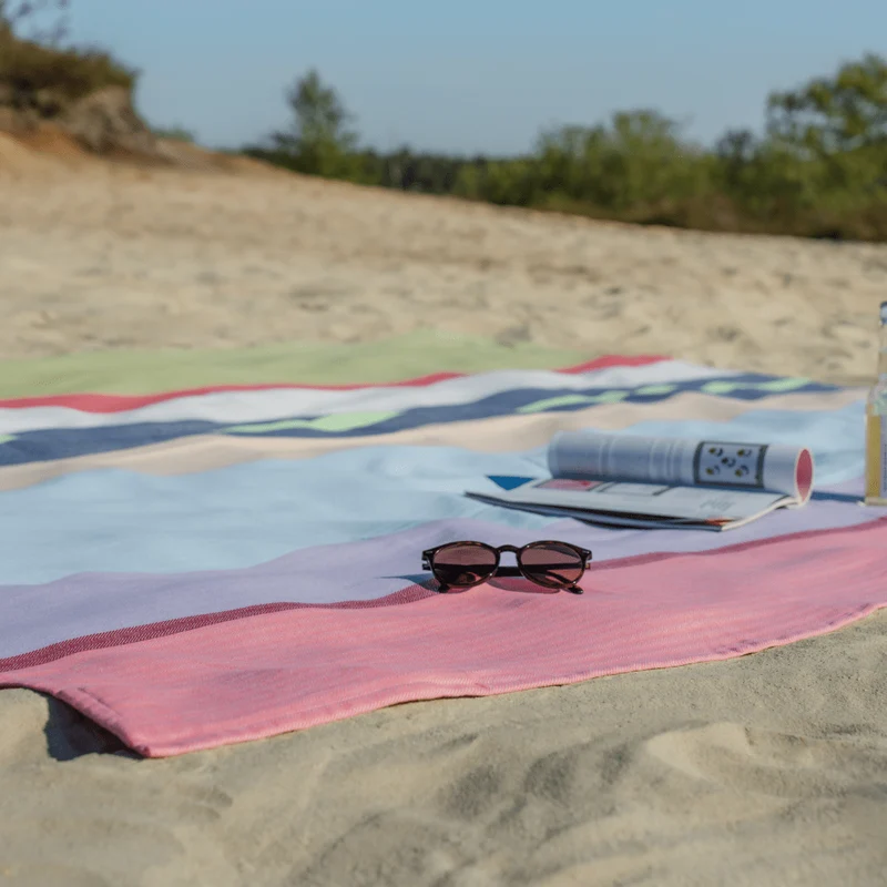 Strandlaken XXL met vulbare zakjes van Remember