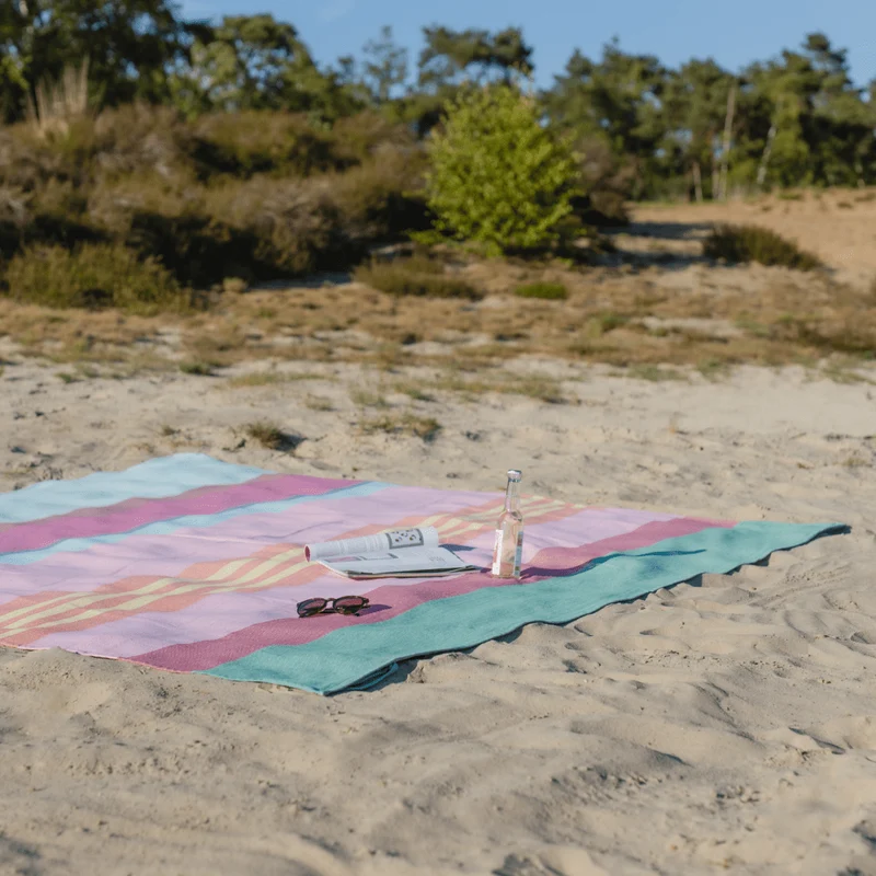 Strandlaken XXL met vulbare zakjes van Remember