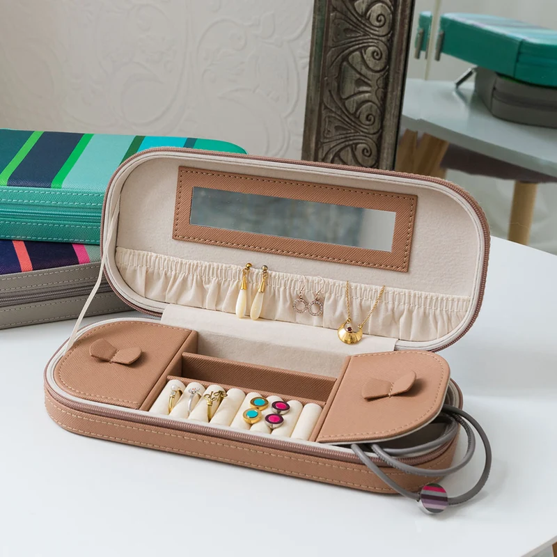 Sieraden etui in hoogwaardig kunstleer van Remember