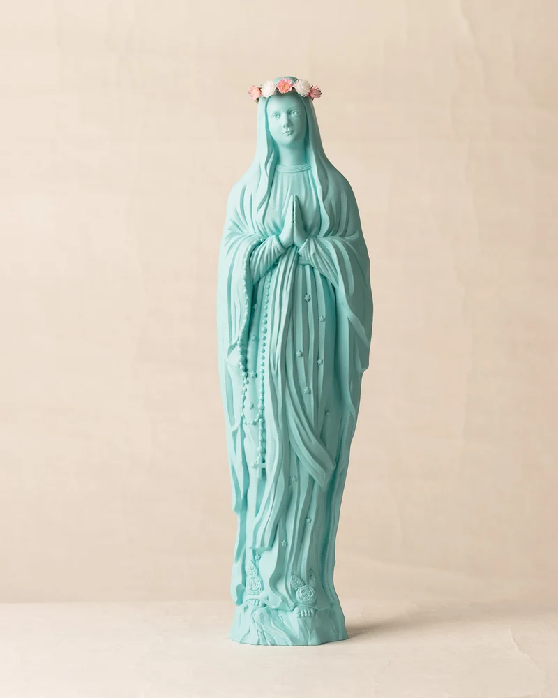Vierge Sapristi V2 couronnée de fleurs