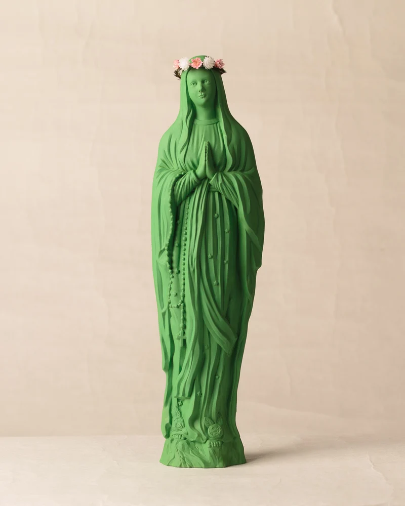 Vierge Sapristi V2 couronnée de fleurs