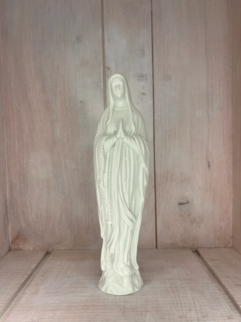 Vierges porcelaine by Valérie Delobal