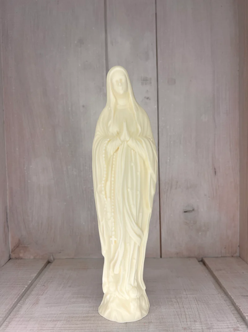 Vierges porcelaine by Valérie Delobal