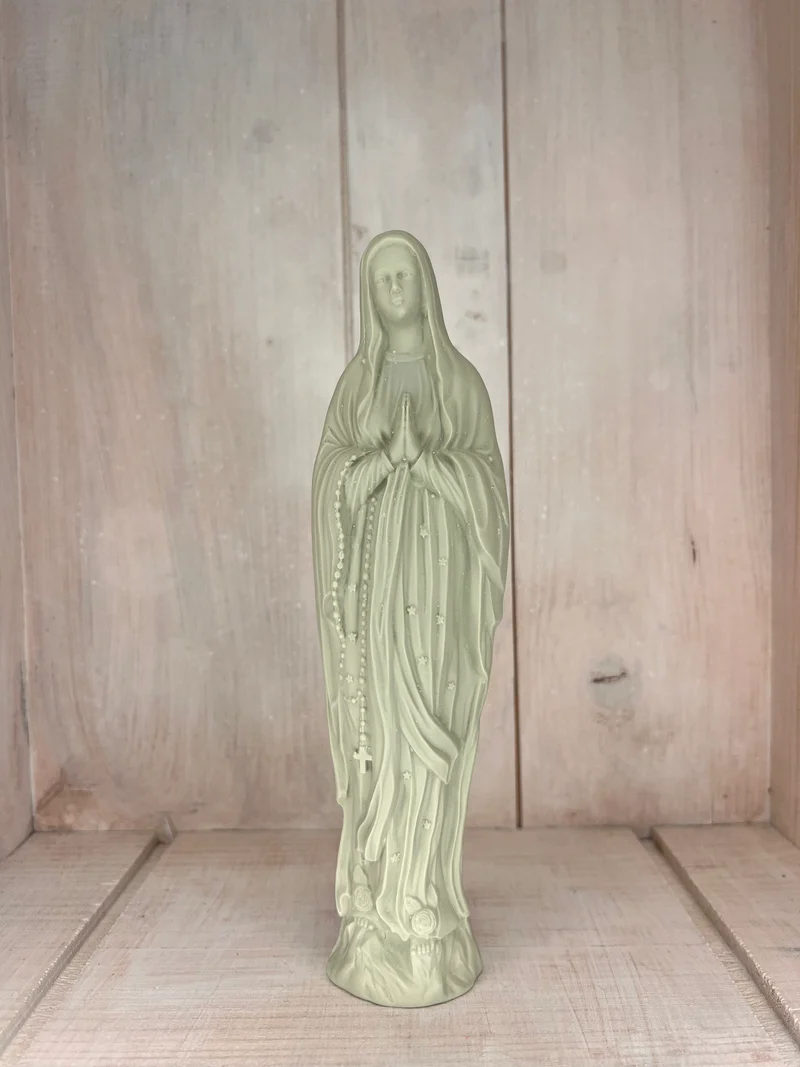 Vierges porcelaine by Valérie Delobal