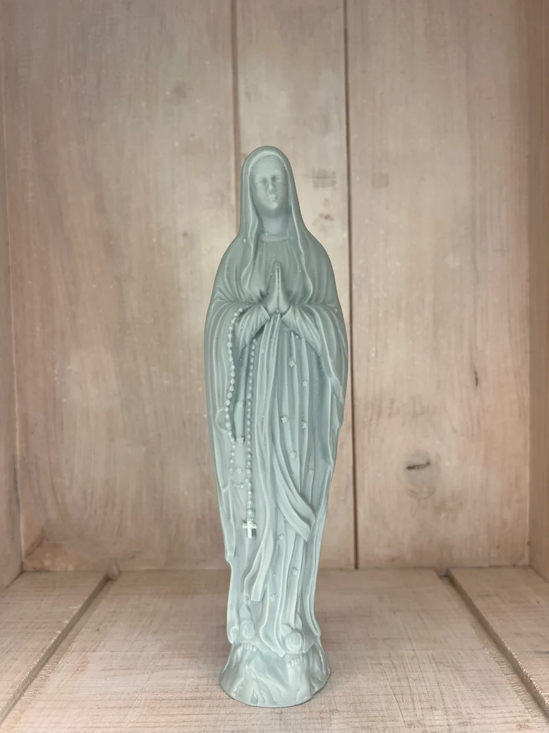 Vierges porcelaine by Valérie Delobal
