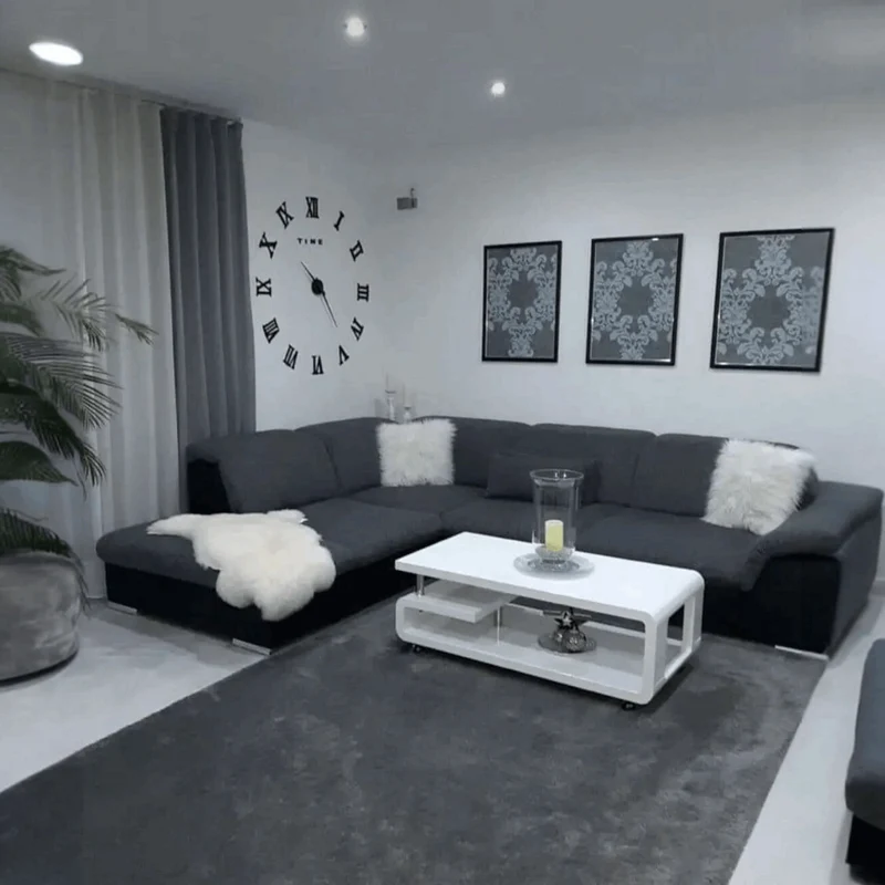 ساعة حائط 3D عصرية – أرقام رومانية بارزة – 3 ألوان