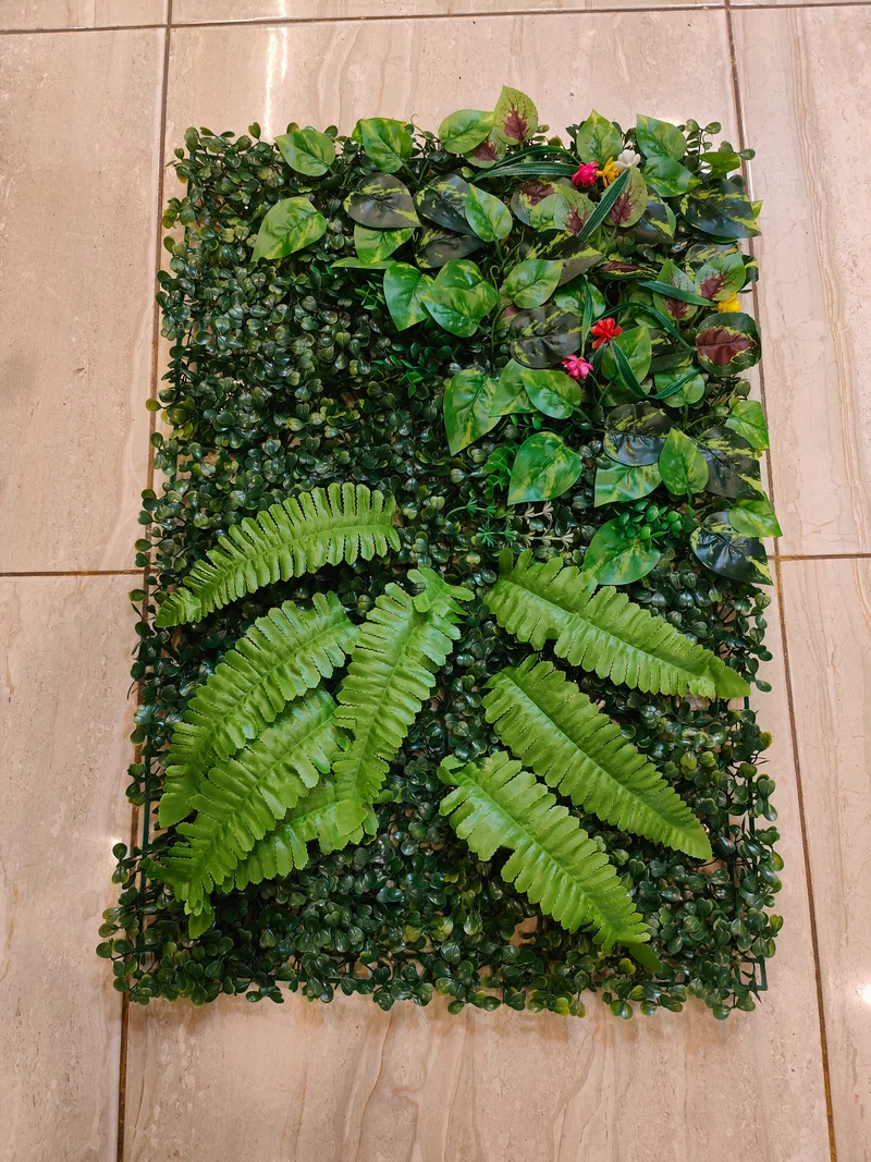 جدار نباتي اصطناعي – 40×60 سم – ديكور أخضر فاخر